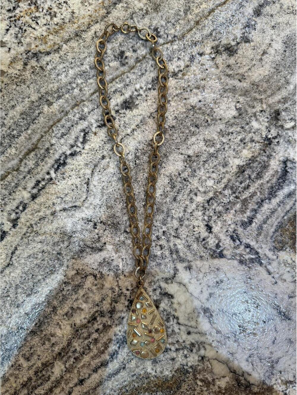 Gold-Tone Metal Necklace with Sultana Pendant